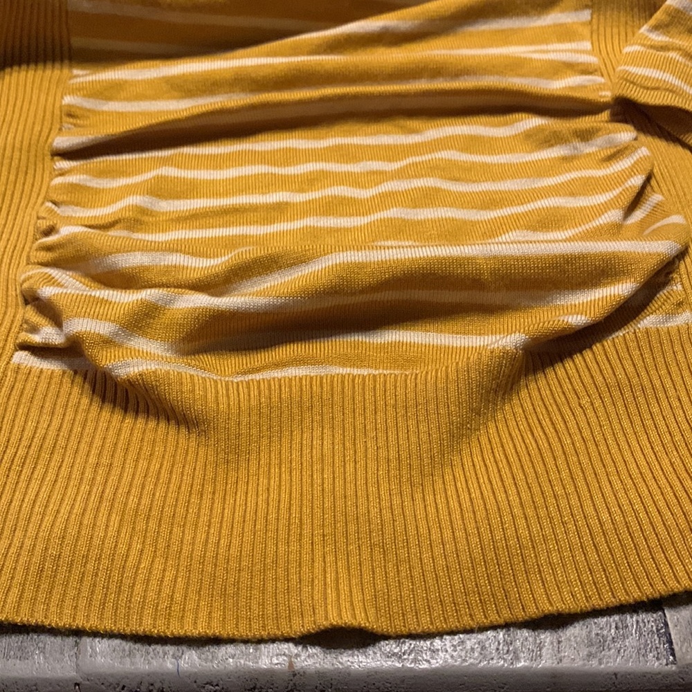 Metaphor Sweater. - Picture 6 of 7